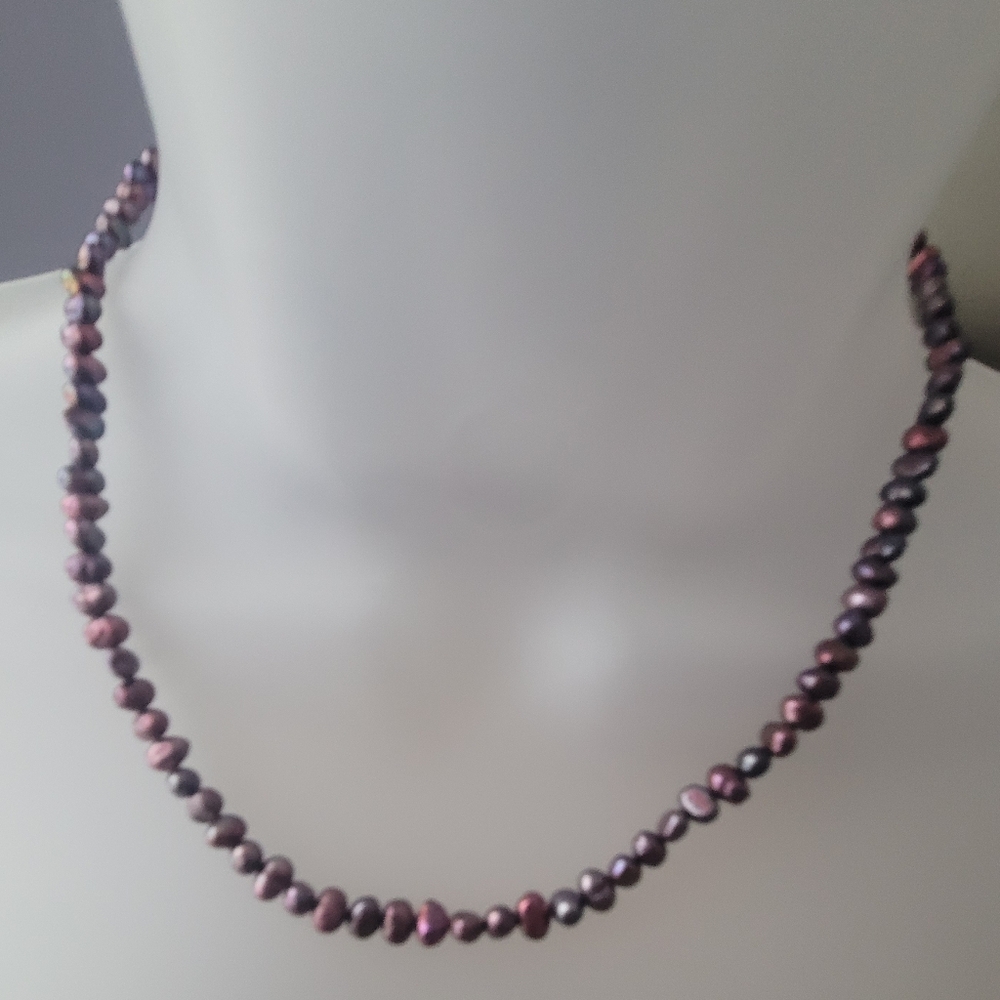 Genuine Purple Pearl Necklace Sterling Silver Clasp - Picture 3 of 14